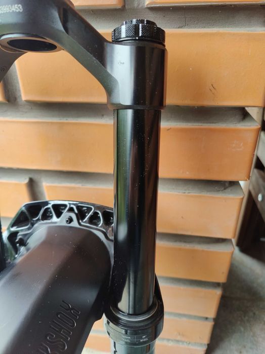 Vand RockShox Lyrik Ultimate Charger 3.1 RC2 29" 160mm