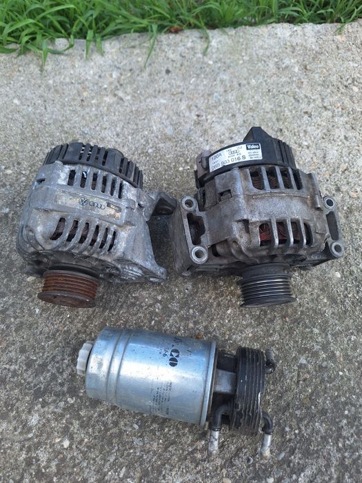 Vând Alternatoare Audi 100 RON bucata
