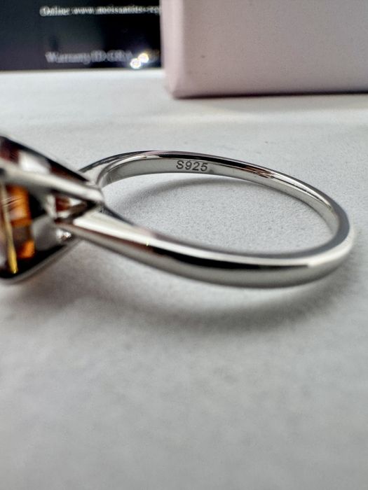 Сребърен пръстен с мойсанит (Диамант) 2 карата