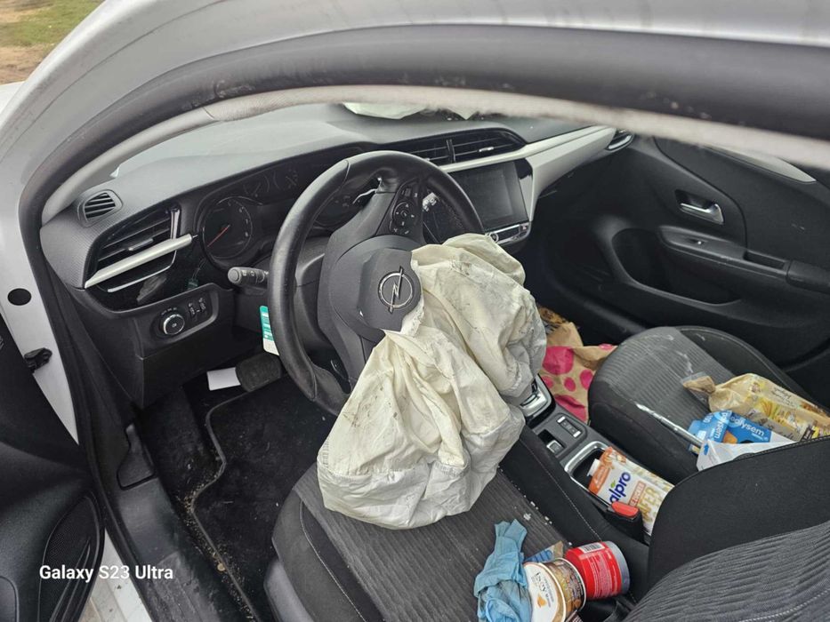 Опел Корса Ф / Opel Corsa F 1.2 бензин