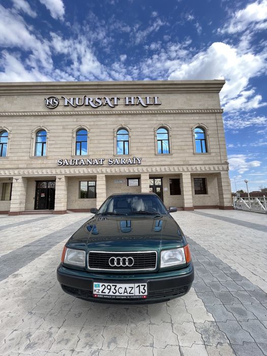 Срочно продам ауди с4