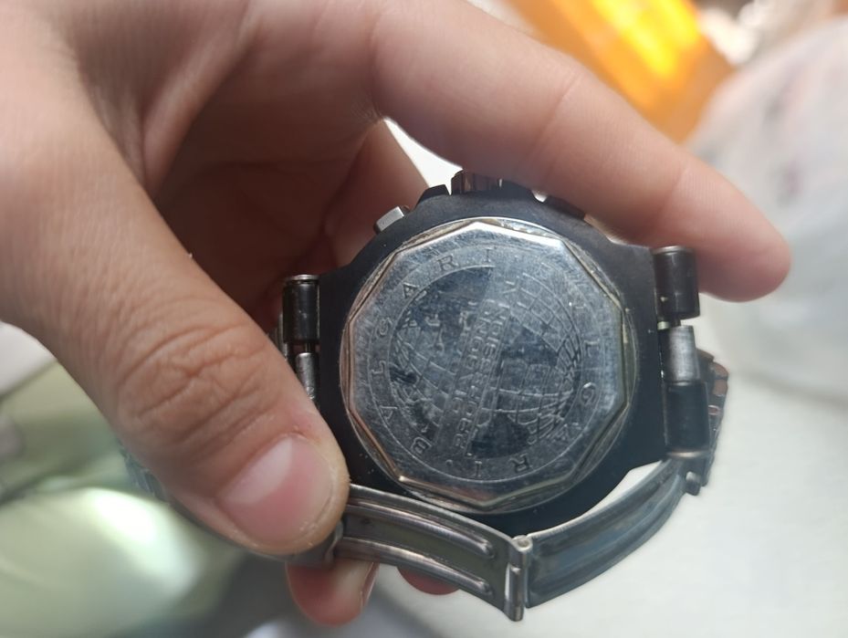 Erkaklar soati sotiladi