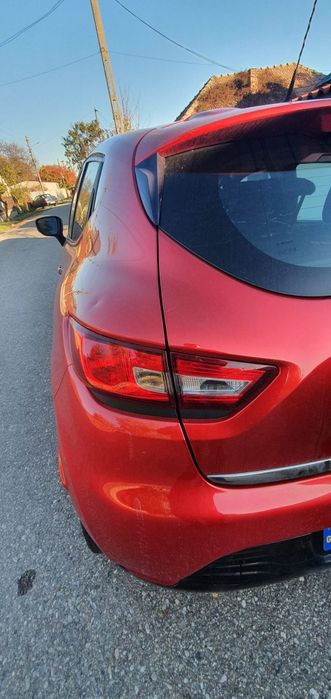 Stop aripa stanga spate clio 4 2015
