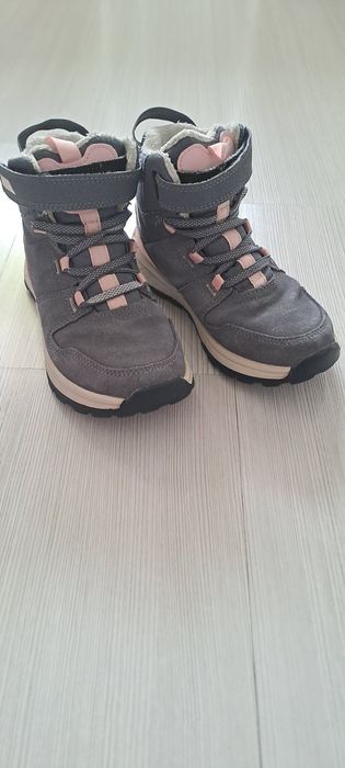 Боти от Декатлон