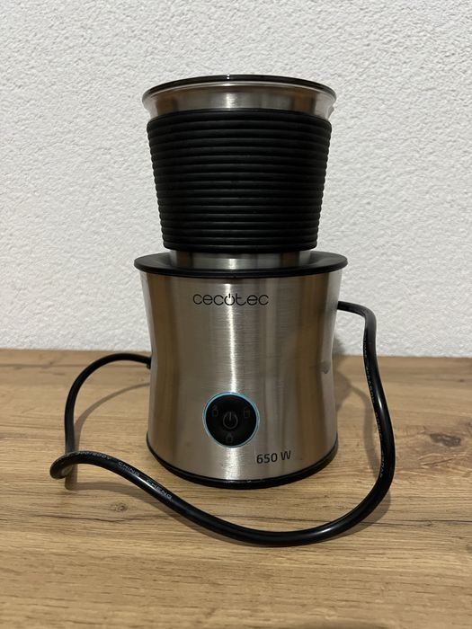 Уред за разпенване на мляко