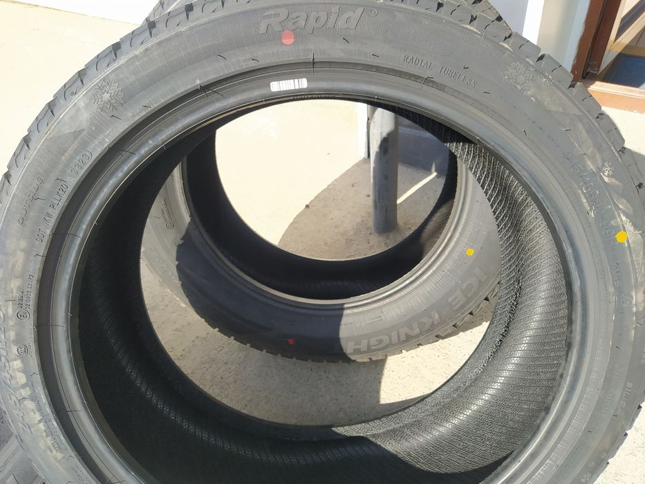 Rapid 245/45R20 Ice Knight