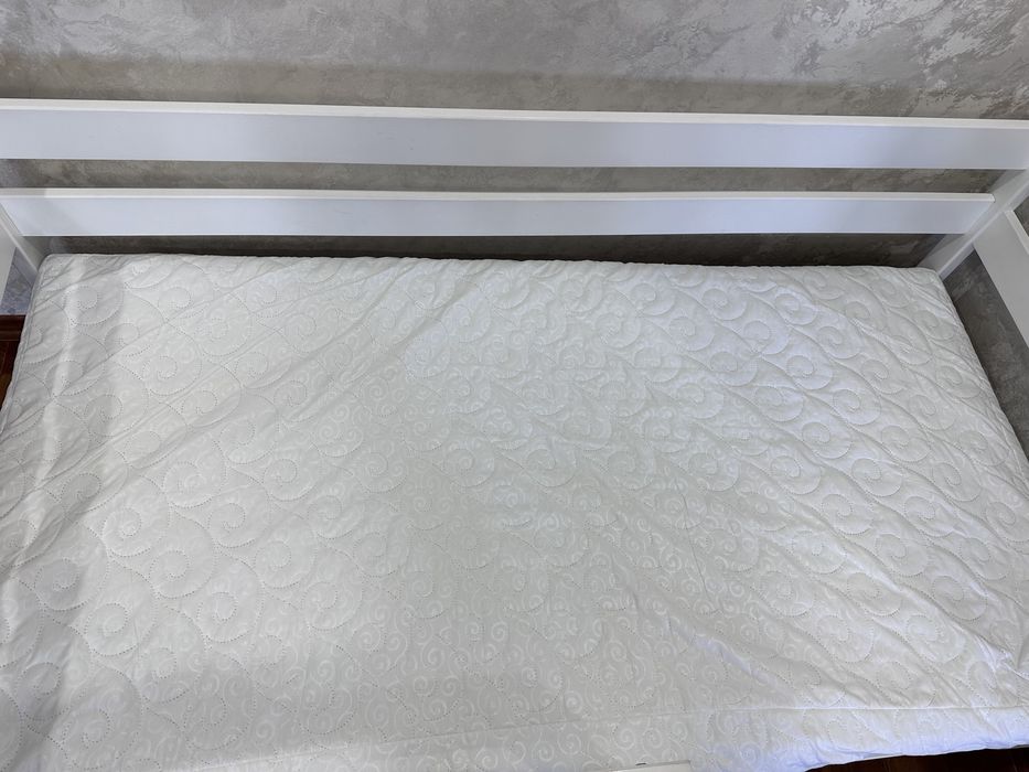 Детская кроватка угиверсальная