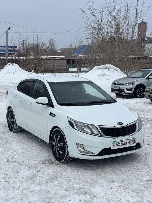 Продам Kia Rio 2013