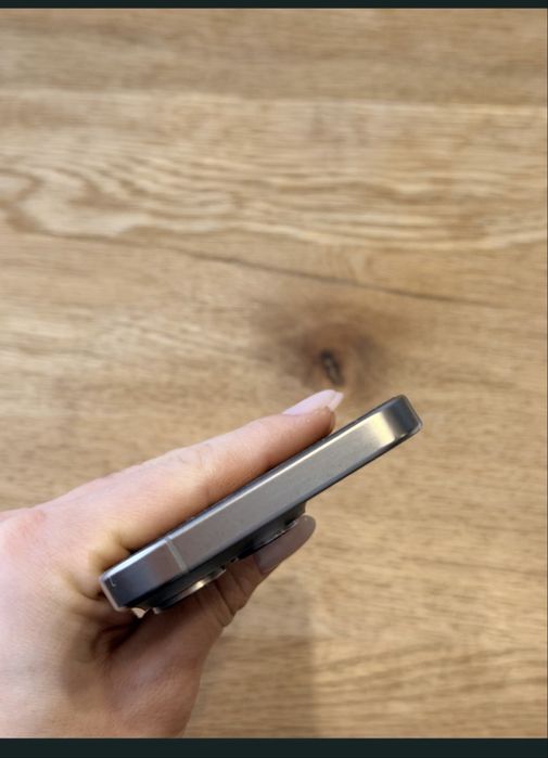 Iphone 15 Pro Titanium 128 GB - Liber de retea