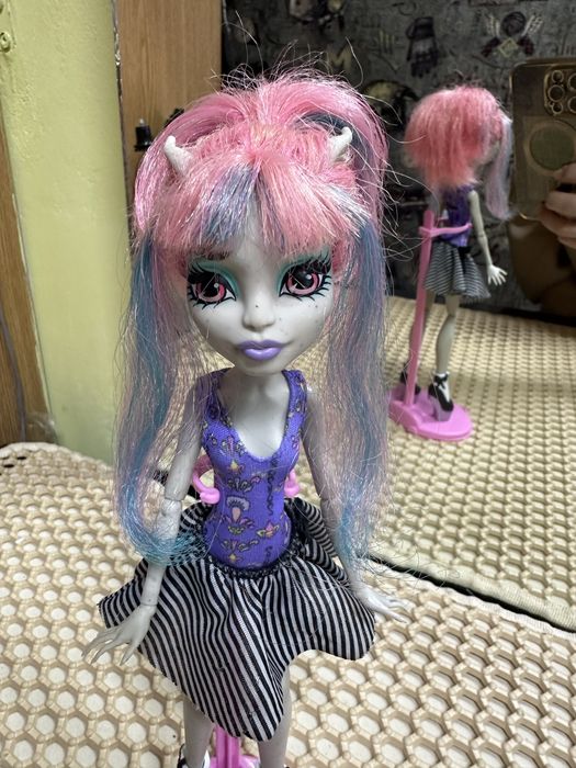 Продам куклу монстр хай!