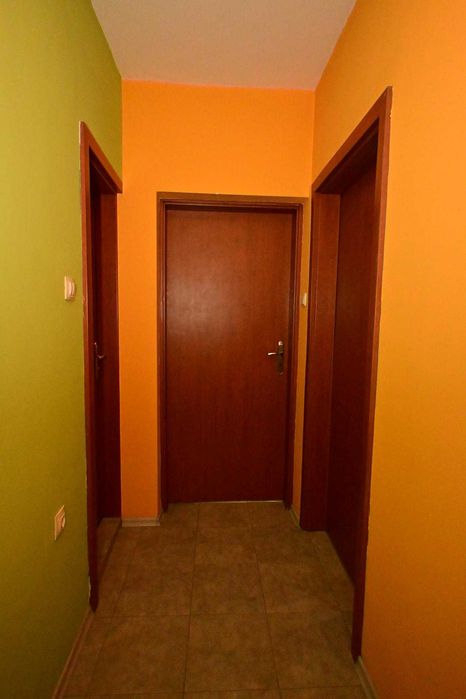 Дава се под наем Тристаен апартамент в Перник, Димова махала - 96 кв.м за 459 € - Снимка #17