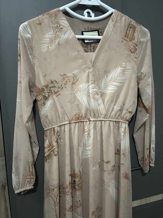 Продам платье