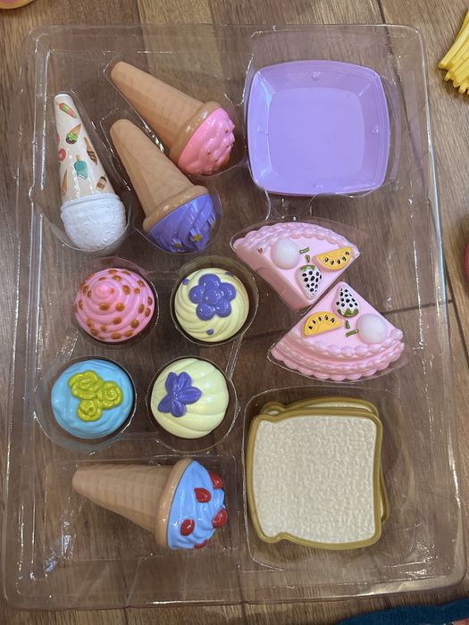 Продам десткие игрушки