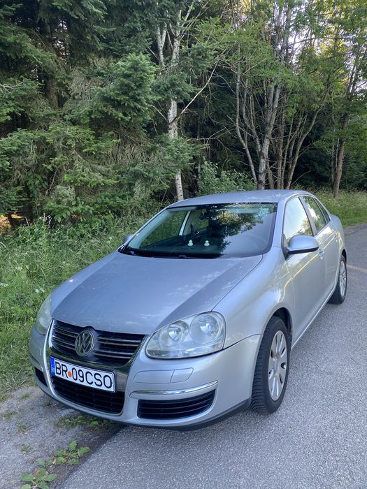 VW Jetta 1.6 FSI neg.