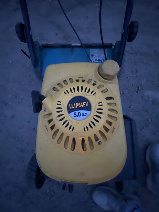 Газонокосилка makita