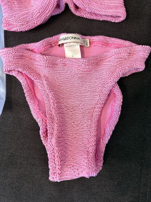 Бански Paramidonna