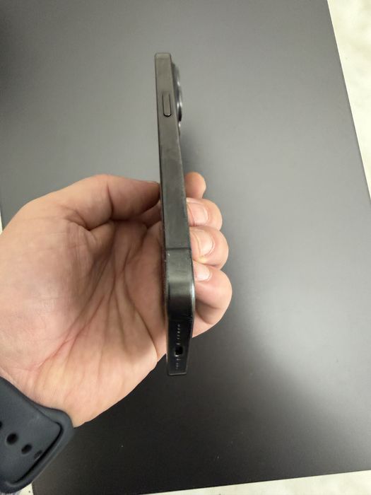 Iphone 15 pro 128Gb black titanium