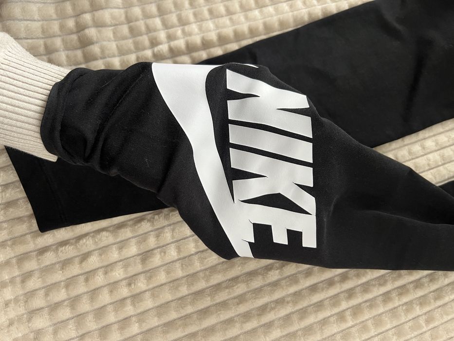 Клин Nike + ПОДАРЪК