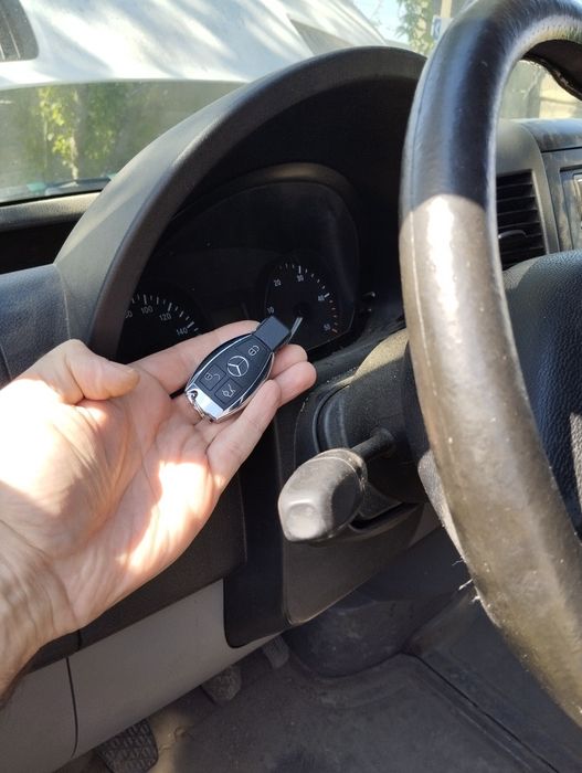 Reparatii Contact Auto/Deblocari Auto/Copiere Chei Auto Moto Cu Cip