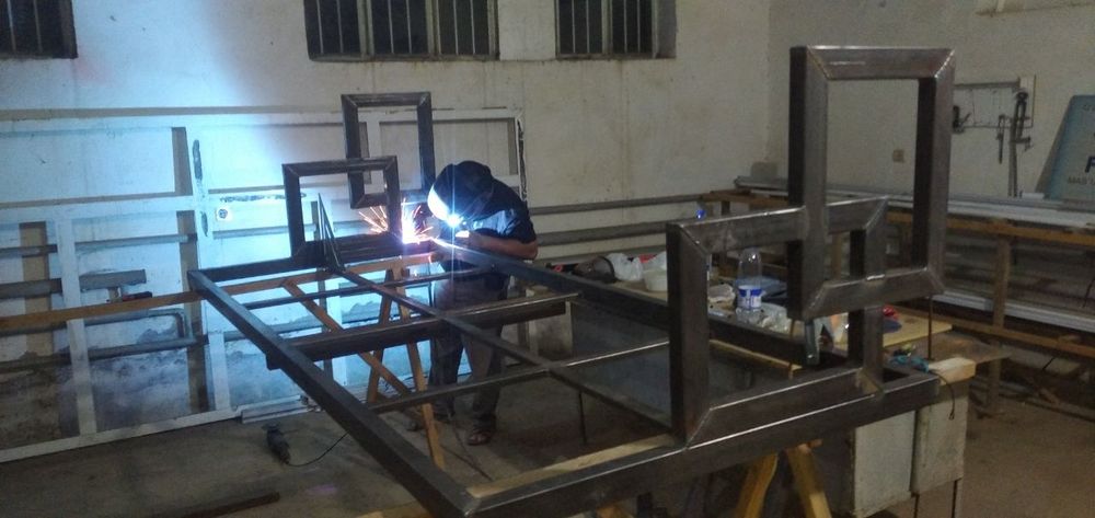 Сварщик на кемпи, выполняем заказы по сварочным и установочным работам