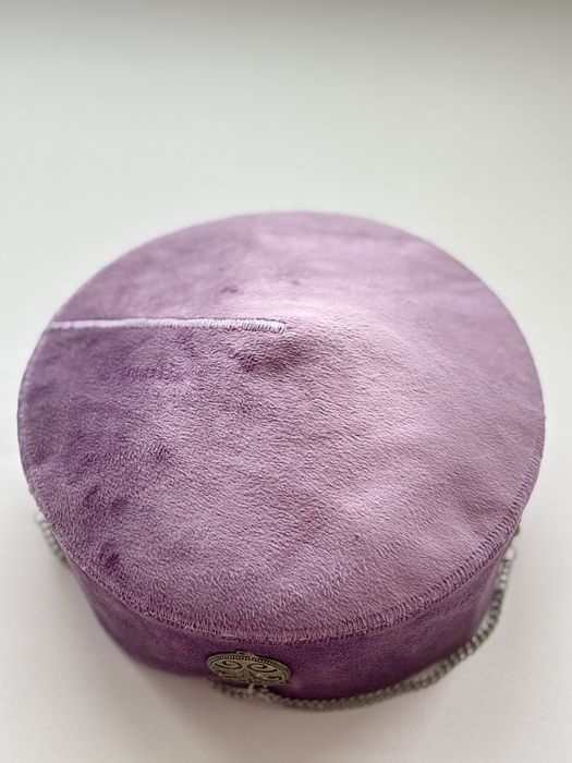 Қазақша көйлек бас киіммен сатылады