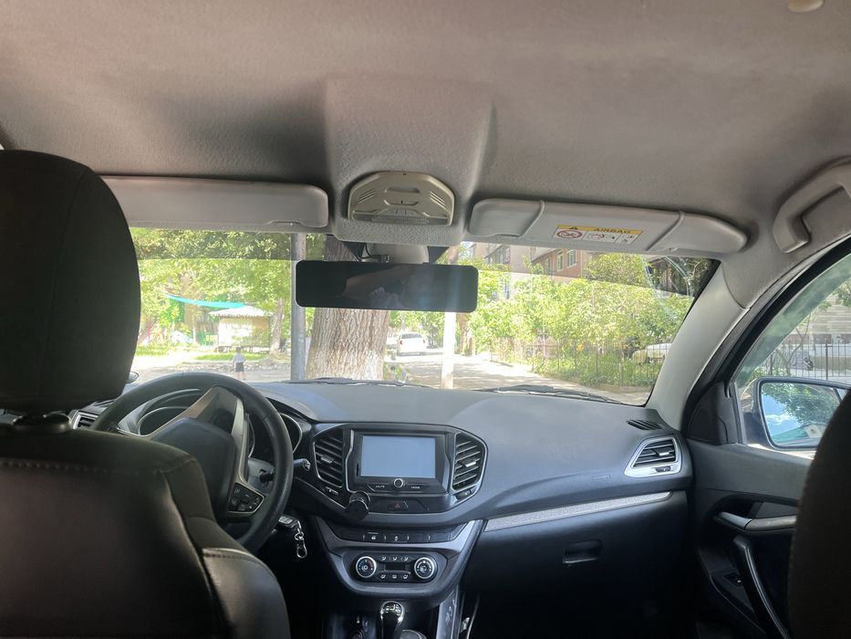 lada vesta sotiladi