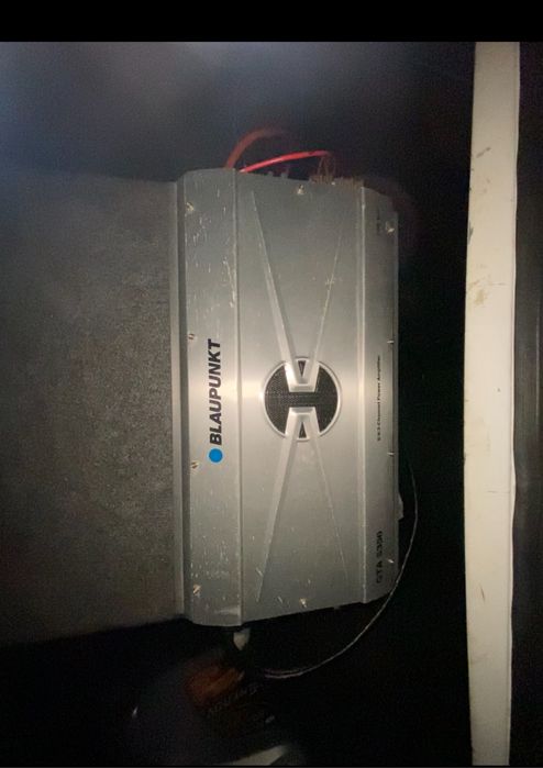 Сабвуфер с 4канальным усилителем