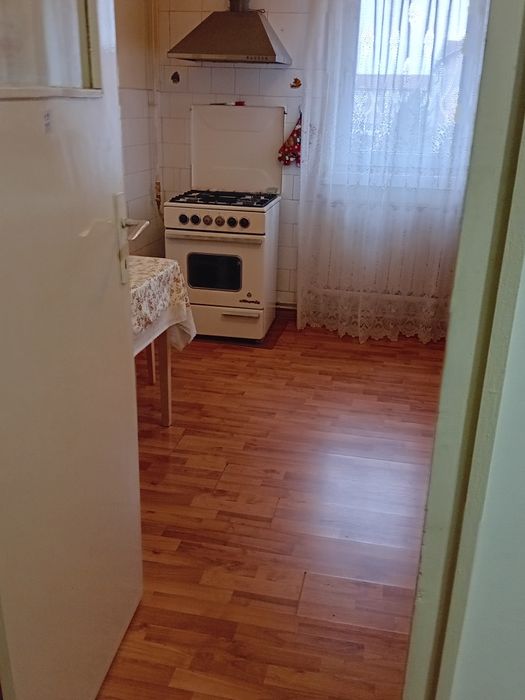 Apartament 3 camere Orastie