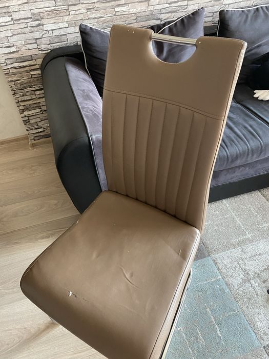 Трапезен стол-4 бр.