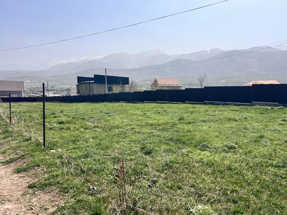 Продам участок по 0.6 соток