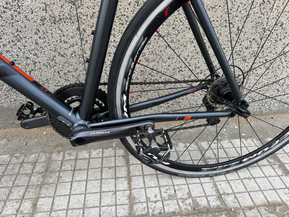 Fuji Sportif two.1/28''/hybrid/Shimano Ultegra 1x9