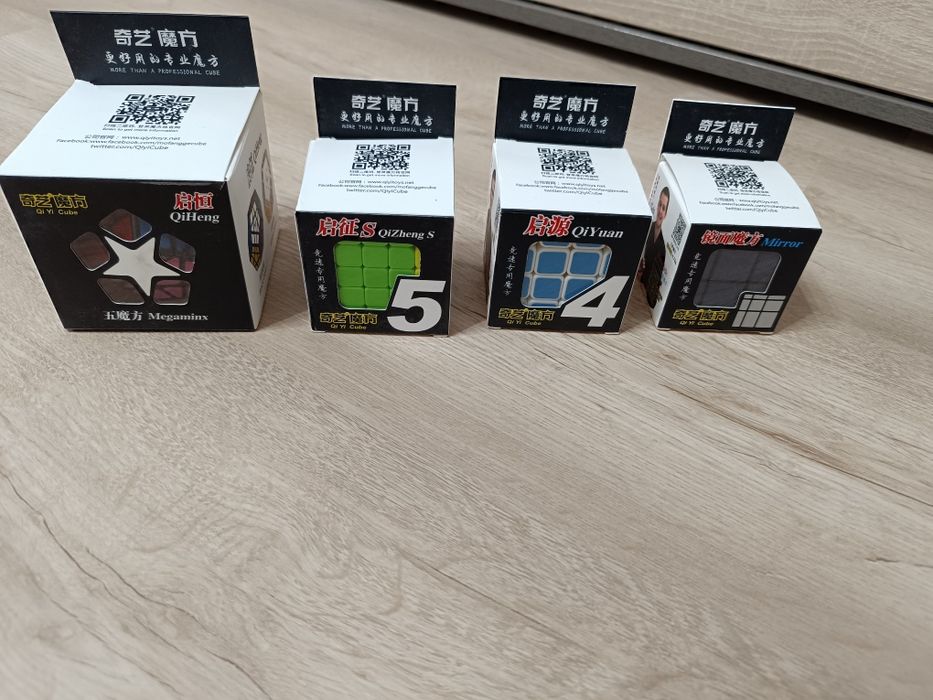 Разные кубики Рубика