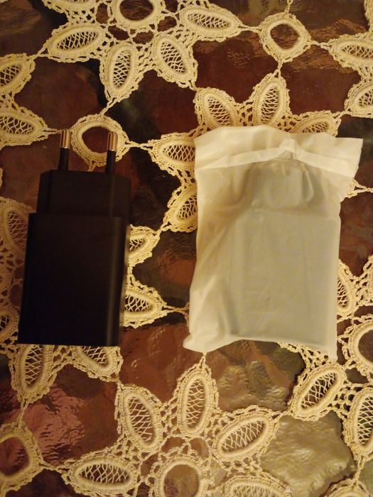 Power adapter, NOU, sigilat