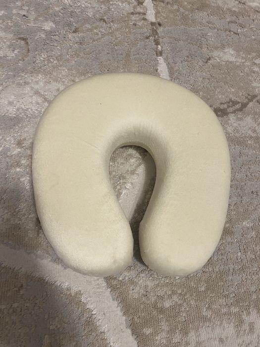 Подушка под голову