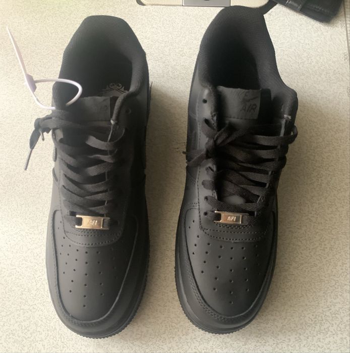 Nike Air Force 1, black