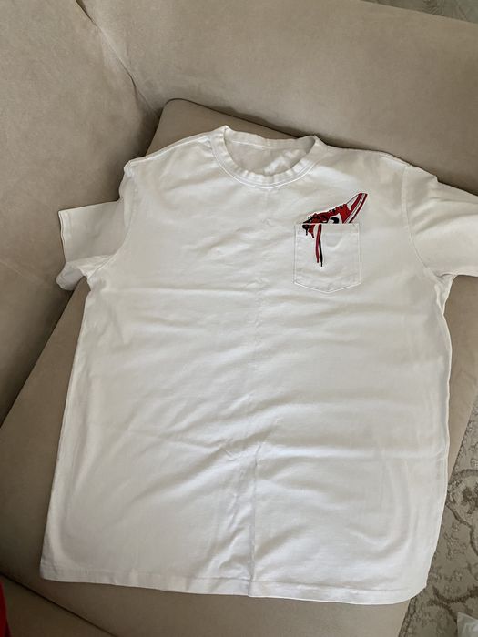 Продам мужские футболки размер 48