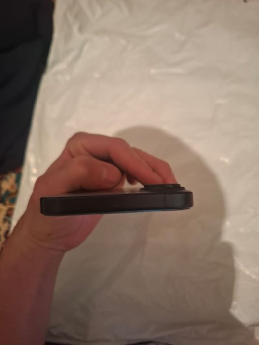 iPhone 16 с гарантие