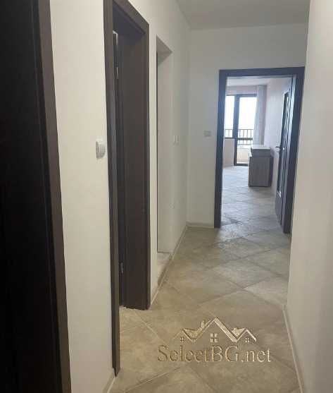 Дава се под наем Тристаен апартамент в Велико Търново, Център - 110 кв.м за 408 € - Снимка #8