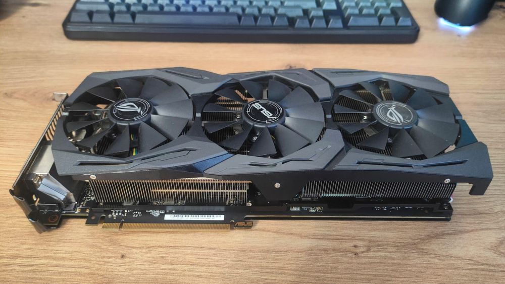 Placa video ROG STRIX GTX1080TI 11GB