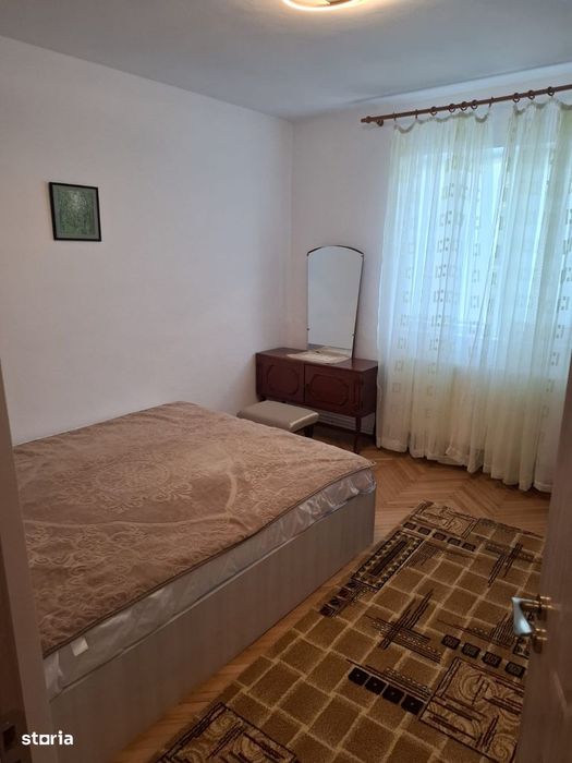 Apartament 2 camere de închiriat – complet mobilat și utilat