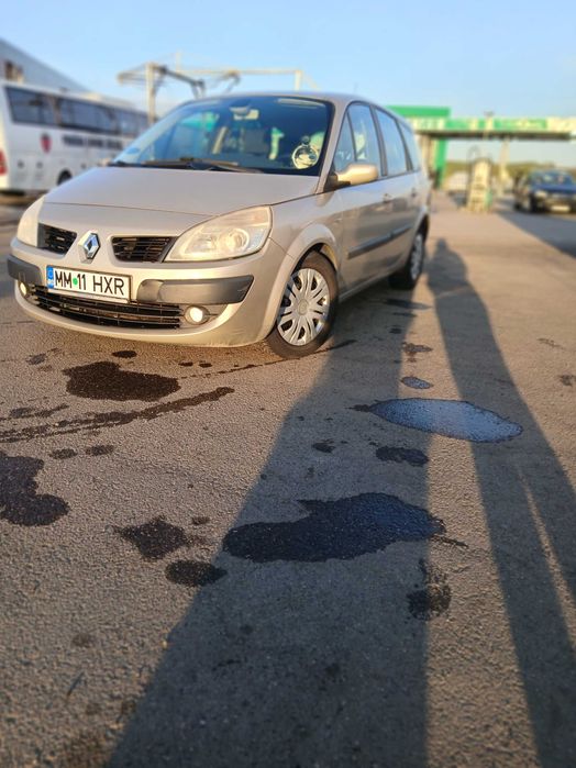 Renault Grand Scenic 2