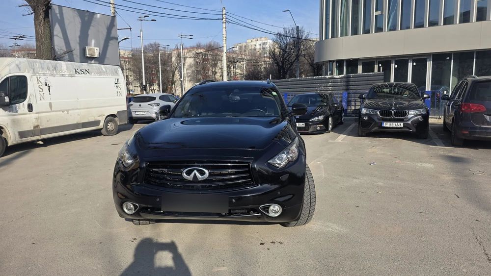 Infiniti QX70 Tableta Noua 14" 2k cu sistem audio Hertz