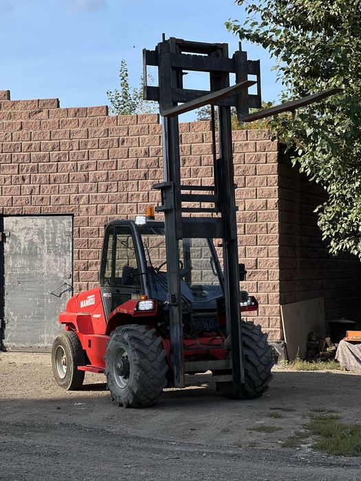 Вилочный погрузчик, кара до 5 тонн. MANITOU MC50