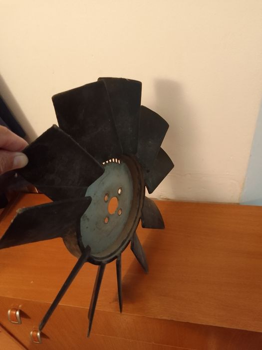 лопасть, винт, пропеллер.