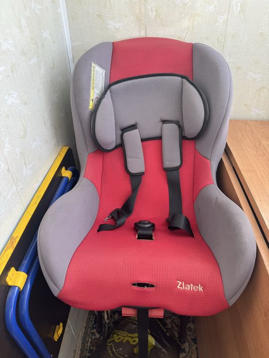 Продам автокресло Zlatek Atlantic