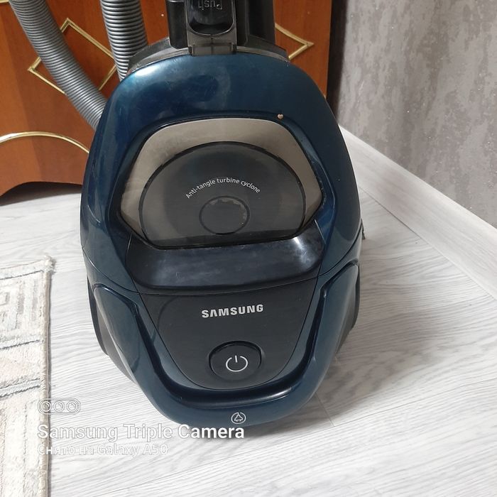 Продам пылесос самсунг
