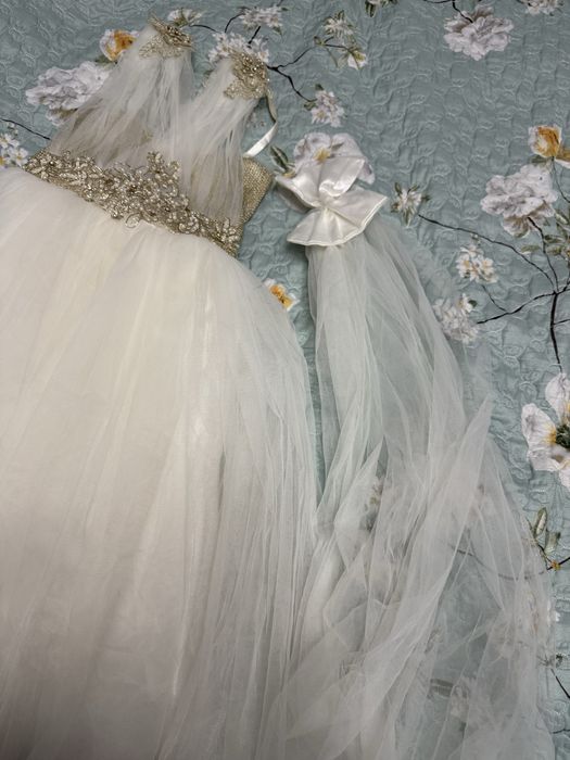 Вечернее платье для 7-8 лет