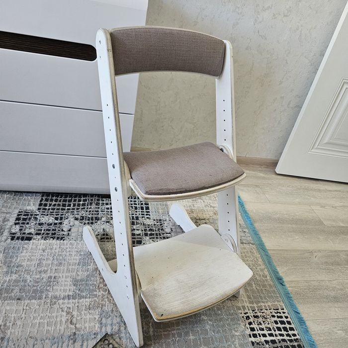 Продам растущий стульчик