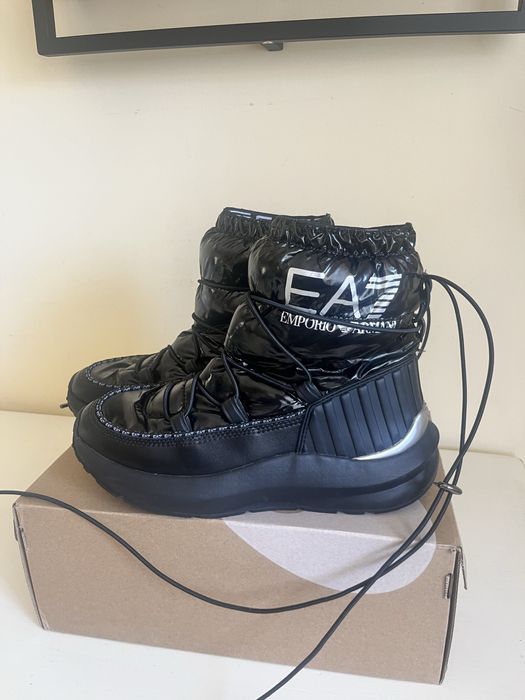 Боти апрески EA7 в отлично състояние