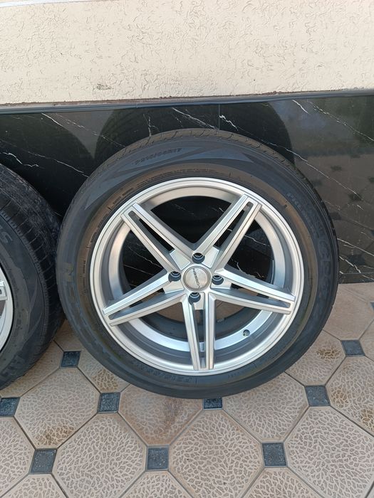 Vossen Diska Balon 215 55 R17 Holati Yaxshi